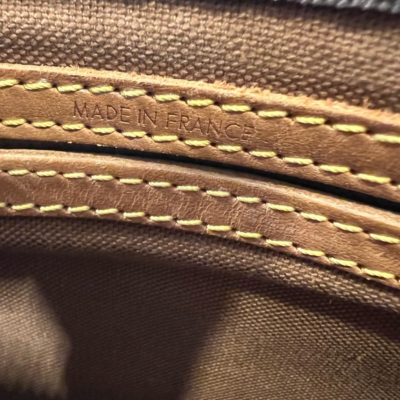 Sold 🚫Authentic Louis Vuitton Speedy 35 with letter of Authenticity - Picture 13 of 16